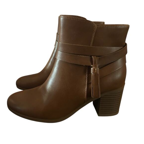 Style & Co Catrionaa Tassel Detail Boho Western Booties NEW Size 7.5 - Picture 6 of 10